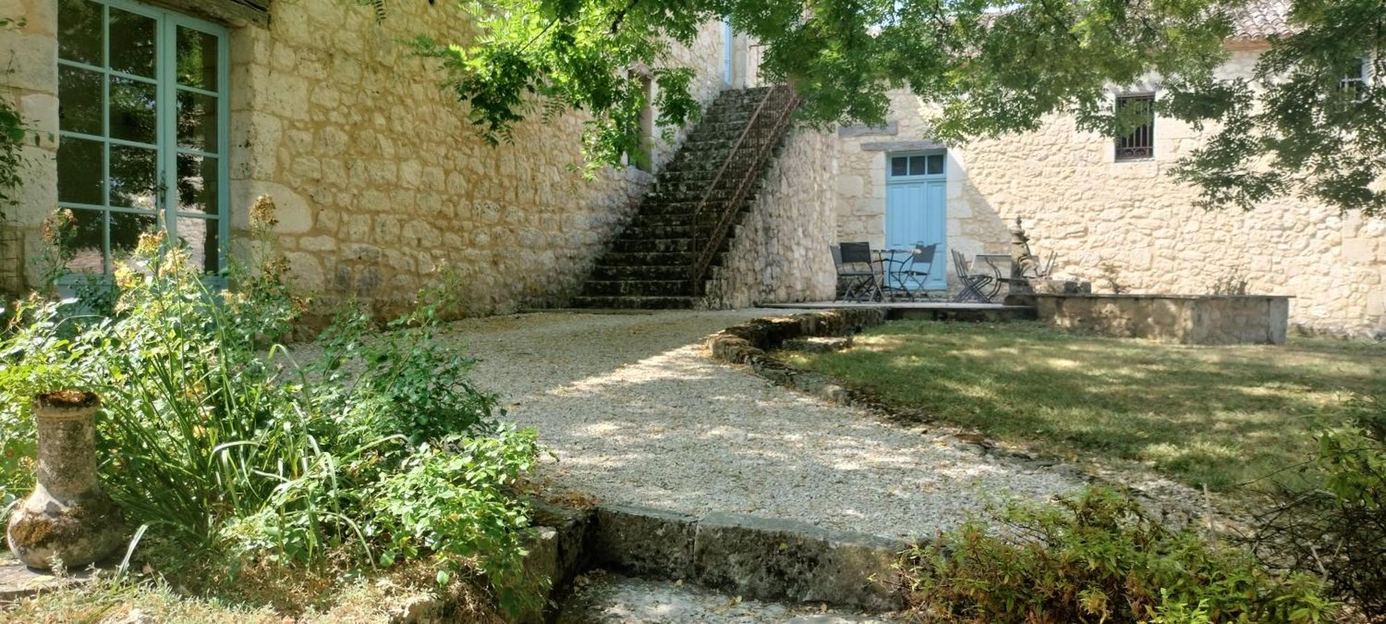 Chambre D'Hote "La Source" Domaine De Fonpeyroune Conne-de-Labarde Exterior photo